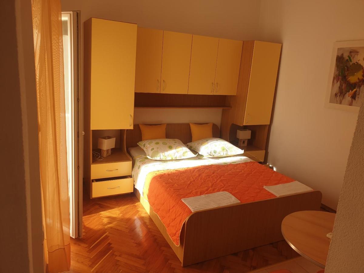 Villa Vujcic มาคาร์สกา ภายนอก รูปภาพ